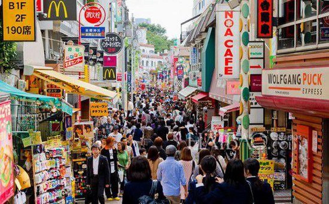 为什么中国人春节热衷到日本旅游购物