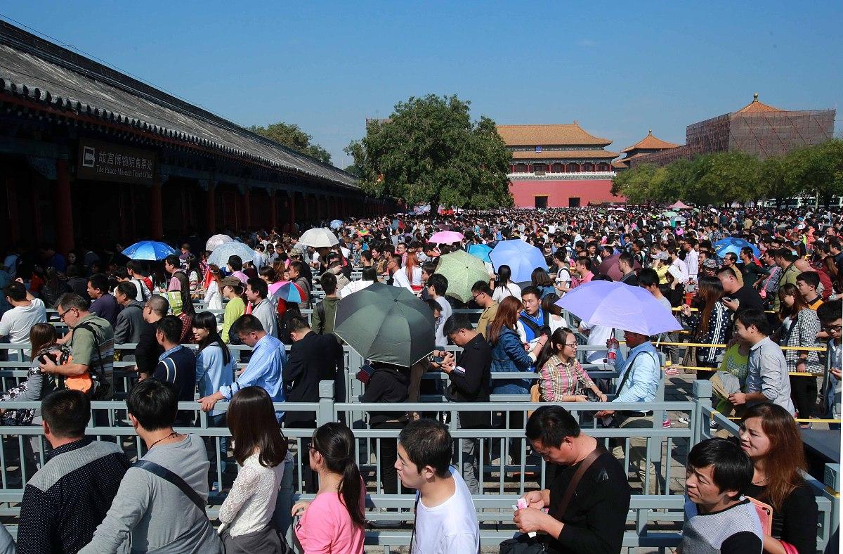 好多游客到了景点匆匆忙忙拍了一堆照片就回去了,这算是旅游吗?