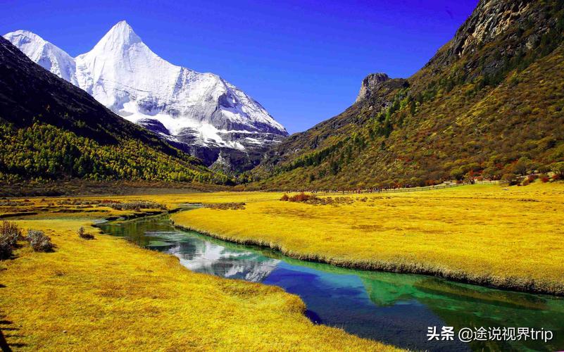 国内13个堪称人间仙境的旅行地,去对季节,随手一拍全是大片