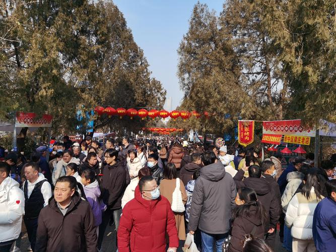 春节爬山踏雪是什么意思?