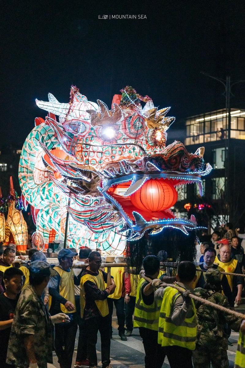 孕妇能去看龙灯吗
