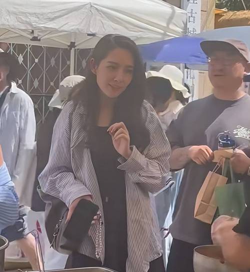 郭碧婷出国旅游,是避难还是散心?